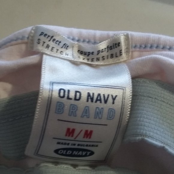 Old Navy Tank top at the waist - with elastic - Picture 3 of 4